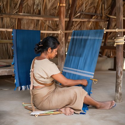 type weaver loom at work